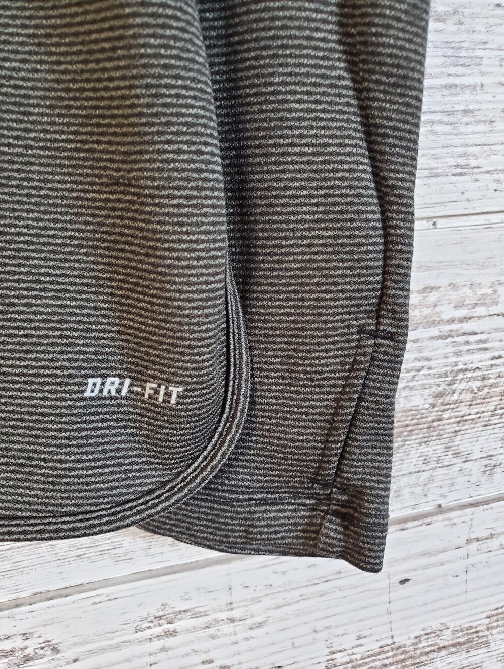 Nike AeroReact Womens Cowl Neck Running Top Long Sleeve Pullover Sweatshirt M - Picture 8 of 14